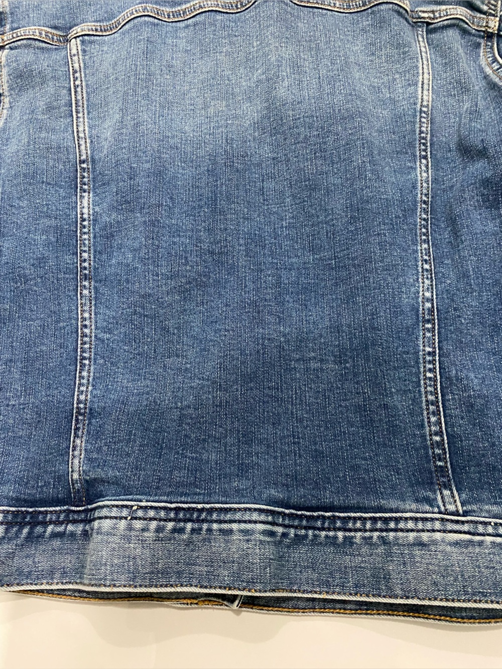 J. Crew Classic Blue Denim Jean Jacket medium blue color - Picture 5 of 8